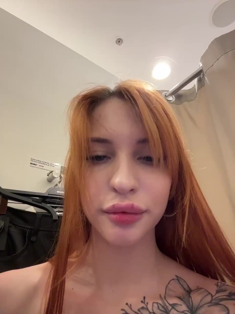 View or download file christi_candy on 2024-10-09 from bongacams