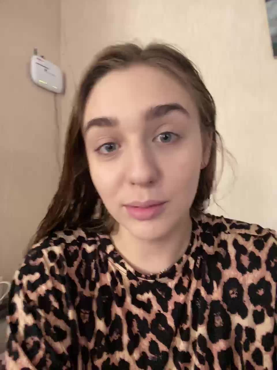 View or download file famylilove on 2024-10-09 from bongacams