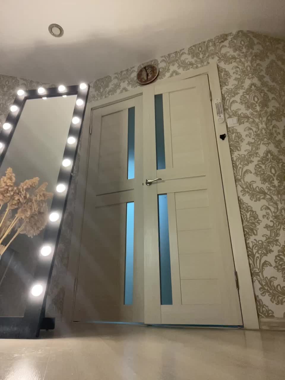 View or download file vikusik22a on 2024-10-09 from bongacams