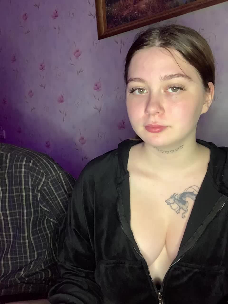 View or download file alyavass1 on 2024-10-10 from bongacams