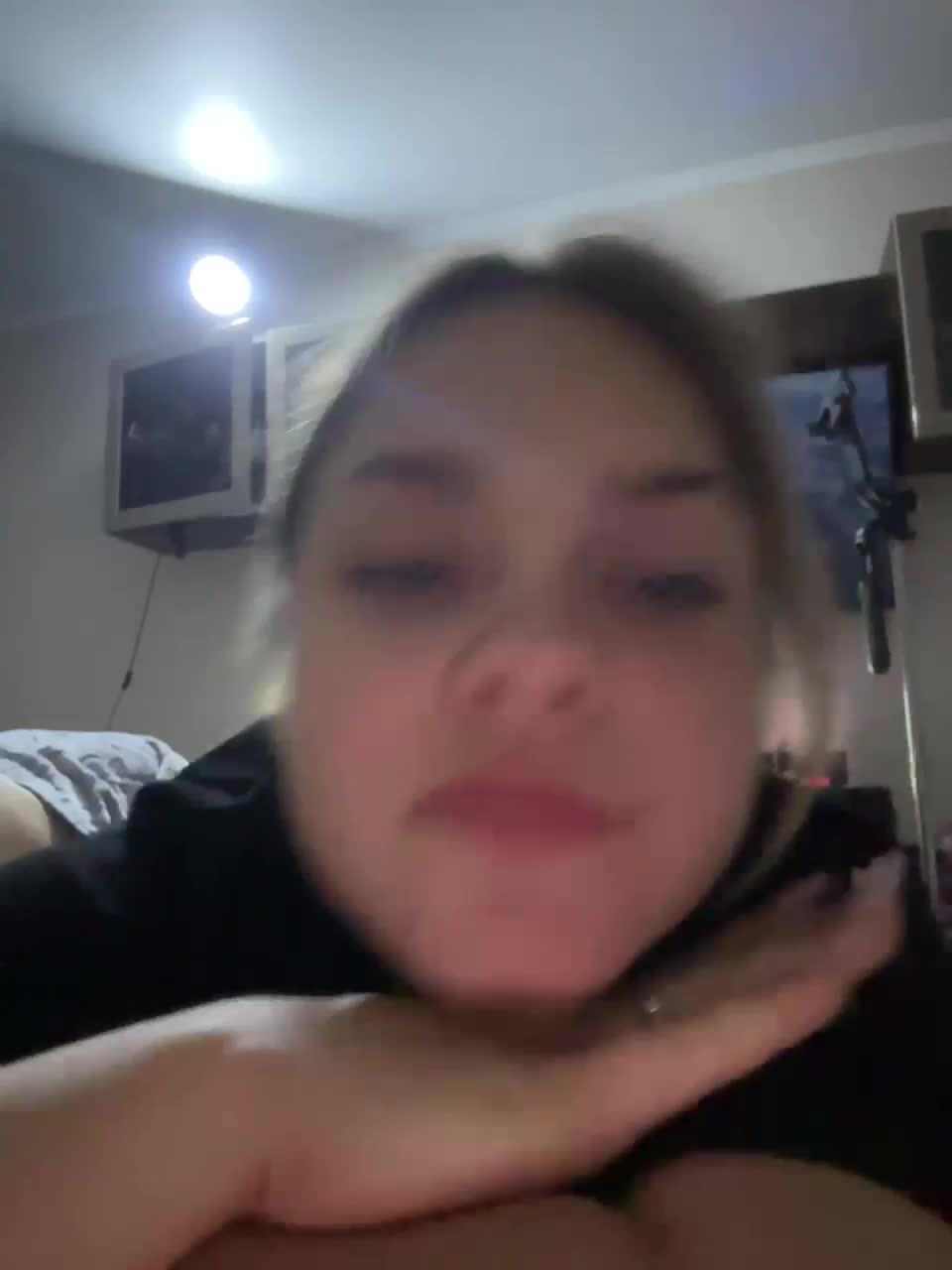 View or download file kinkukcam on 2024-10-10 from bongacams