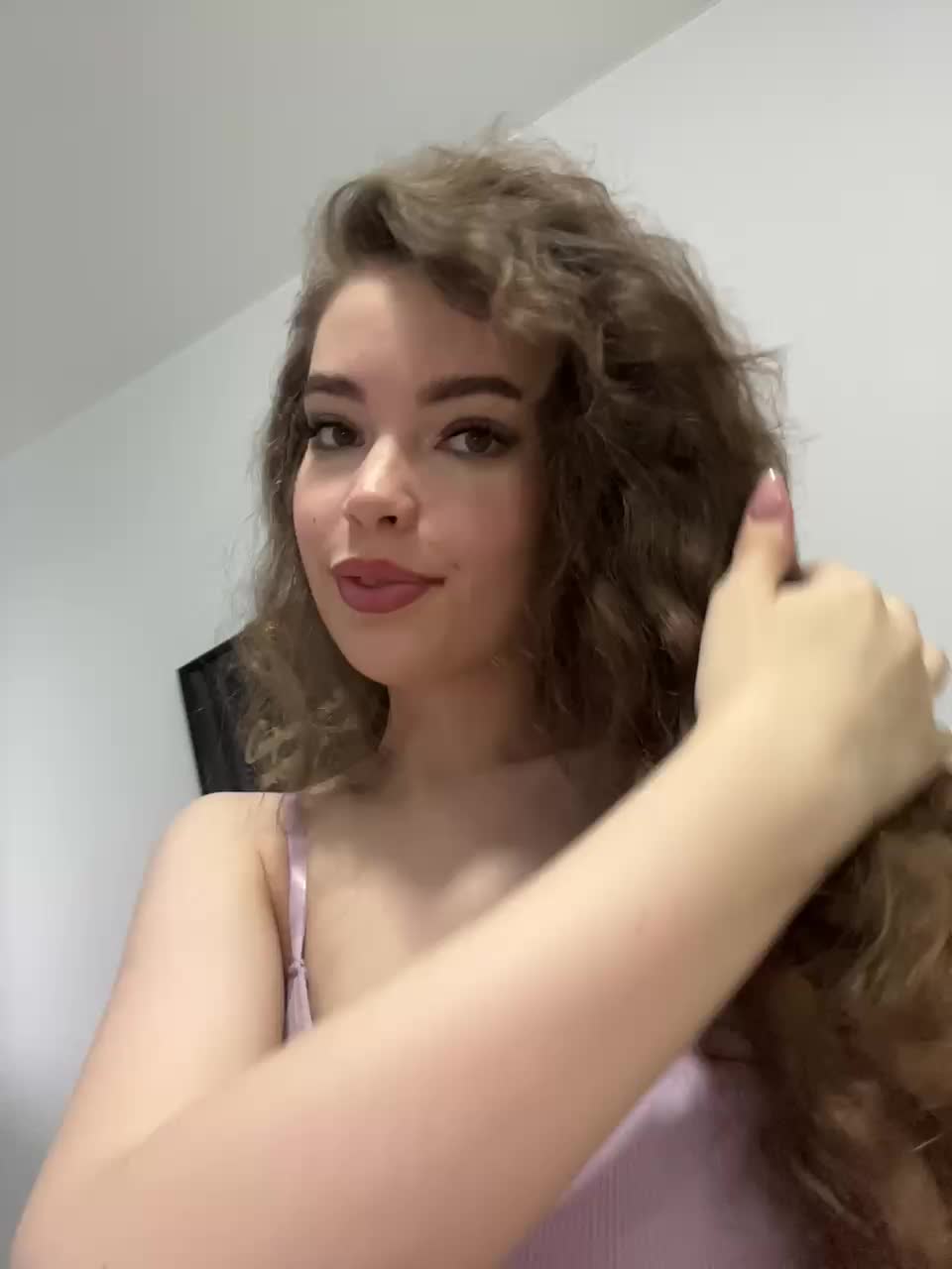 View or download file ladyemily on 2024-10-10 from bongacams