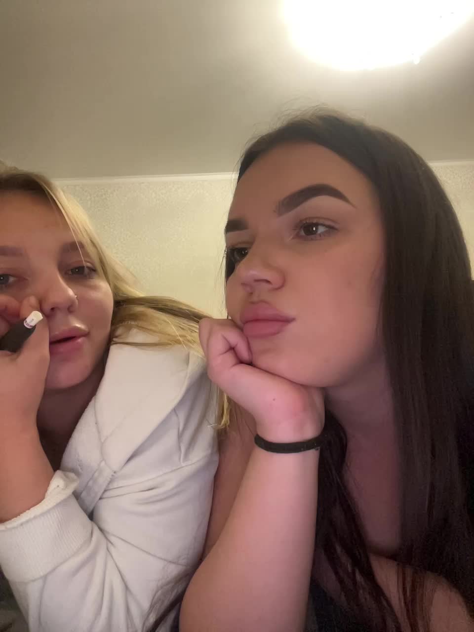 View or download file nastiyli on 2024-10-10 from bongacams