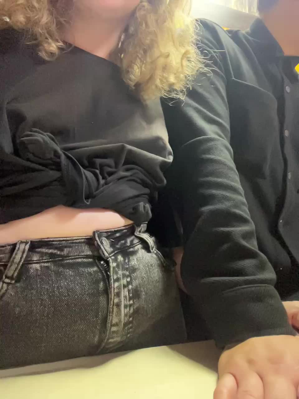 View or download file viktoriaastr on 2024-10-10 from bongacams