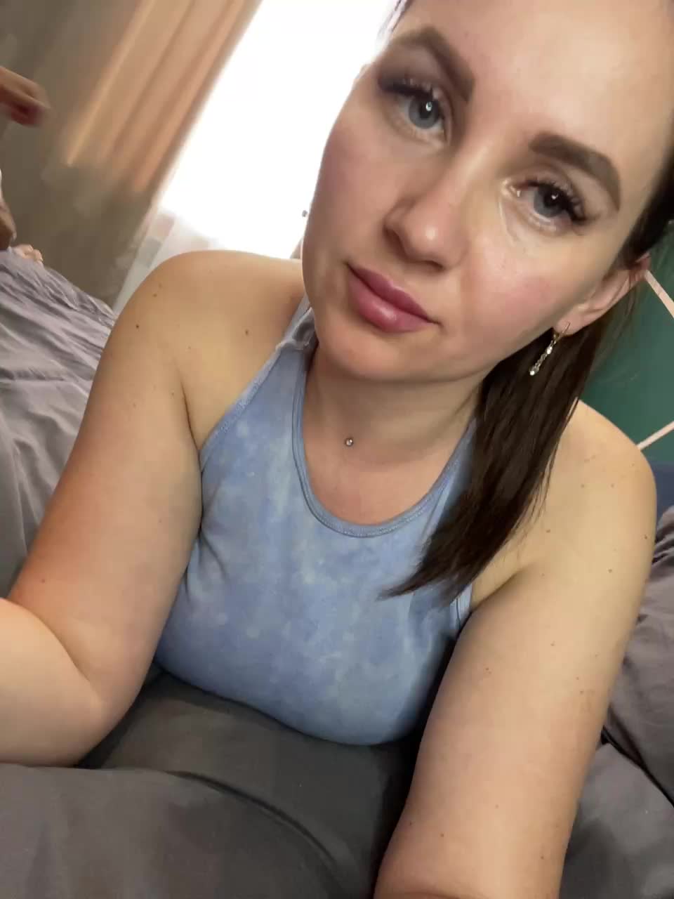 View or download file sladenkievmeste on 2024-10-11 from bongacams