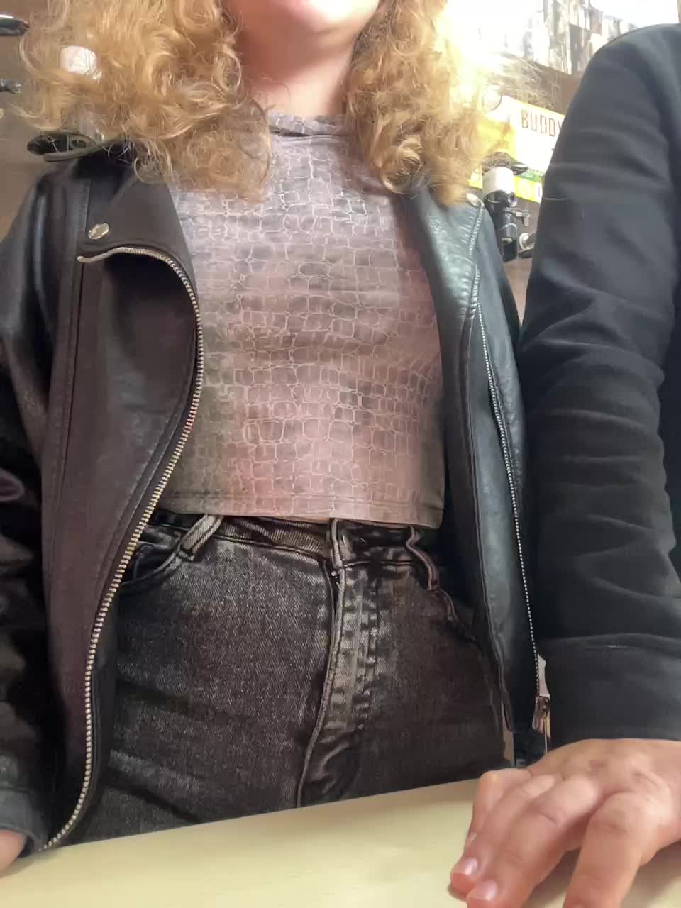 View or download file viktoriaastr on 2024-10-11 from bongacams