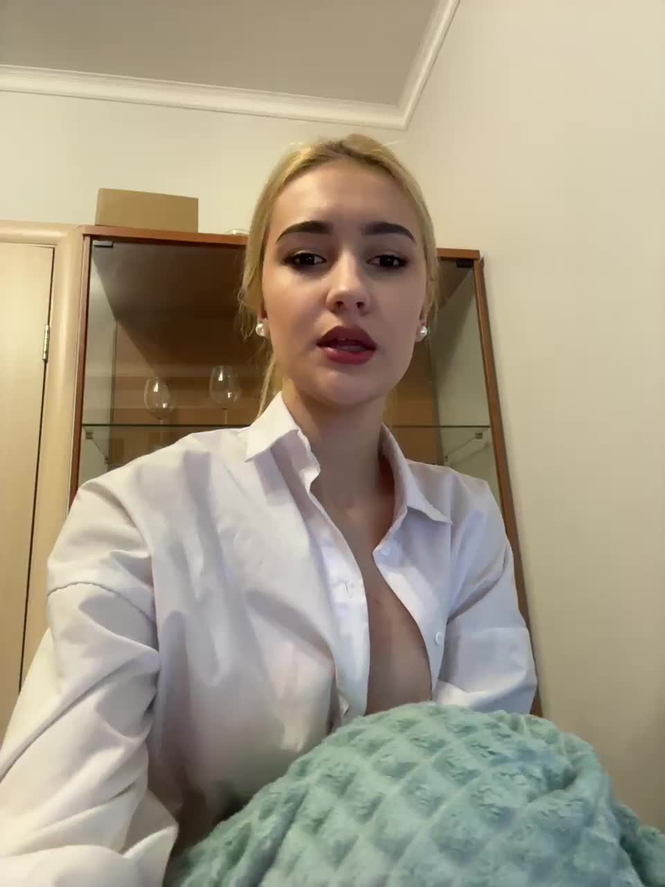View or download file _lana_chester_ on 2024-10-12 from bongacams