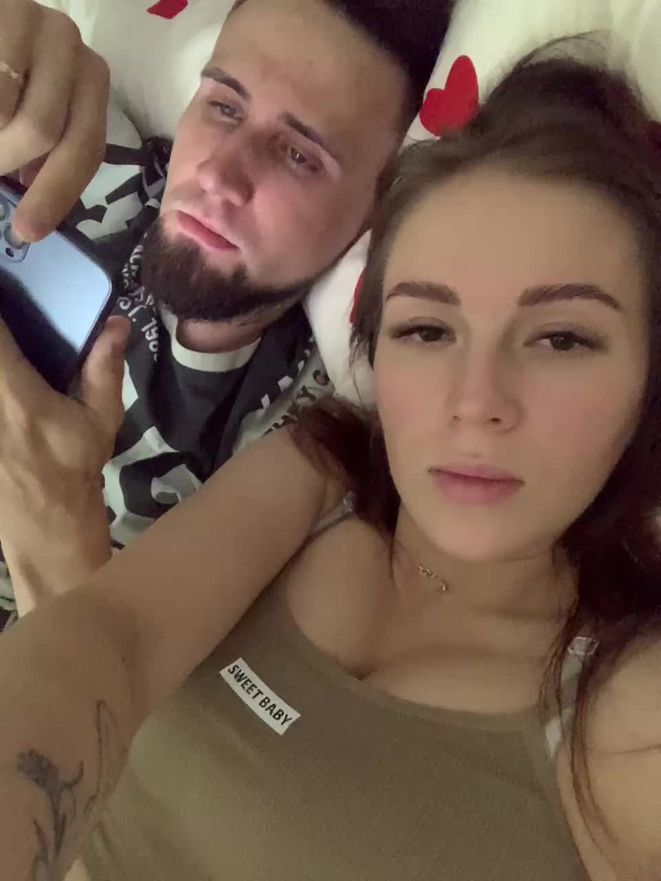 View or download file kaliss1599 on 2024-10-12 from bongacams