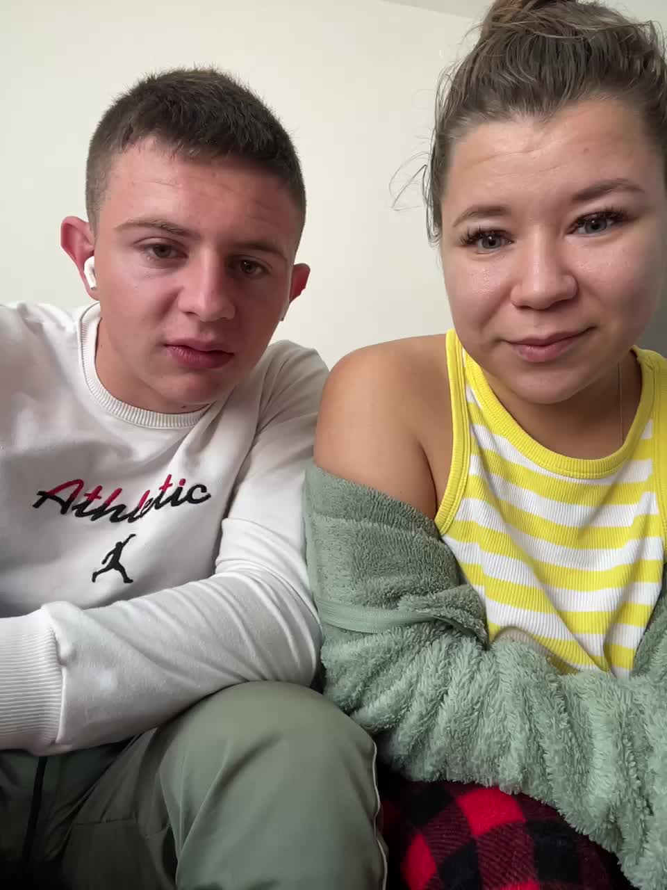 View or download file familysex21 on 2024-10-14 from bongacams