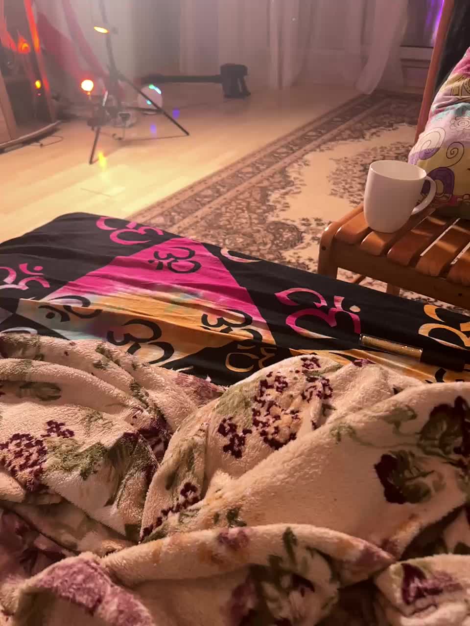 View or download file lateloverrr on 2024-10-14 from bongacams