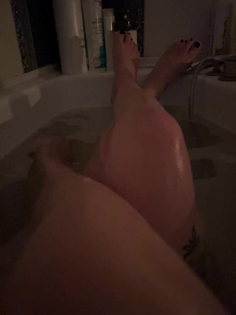 View or download file intimens on 2024-10-15 from bongacams