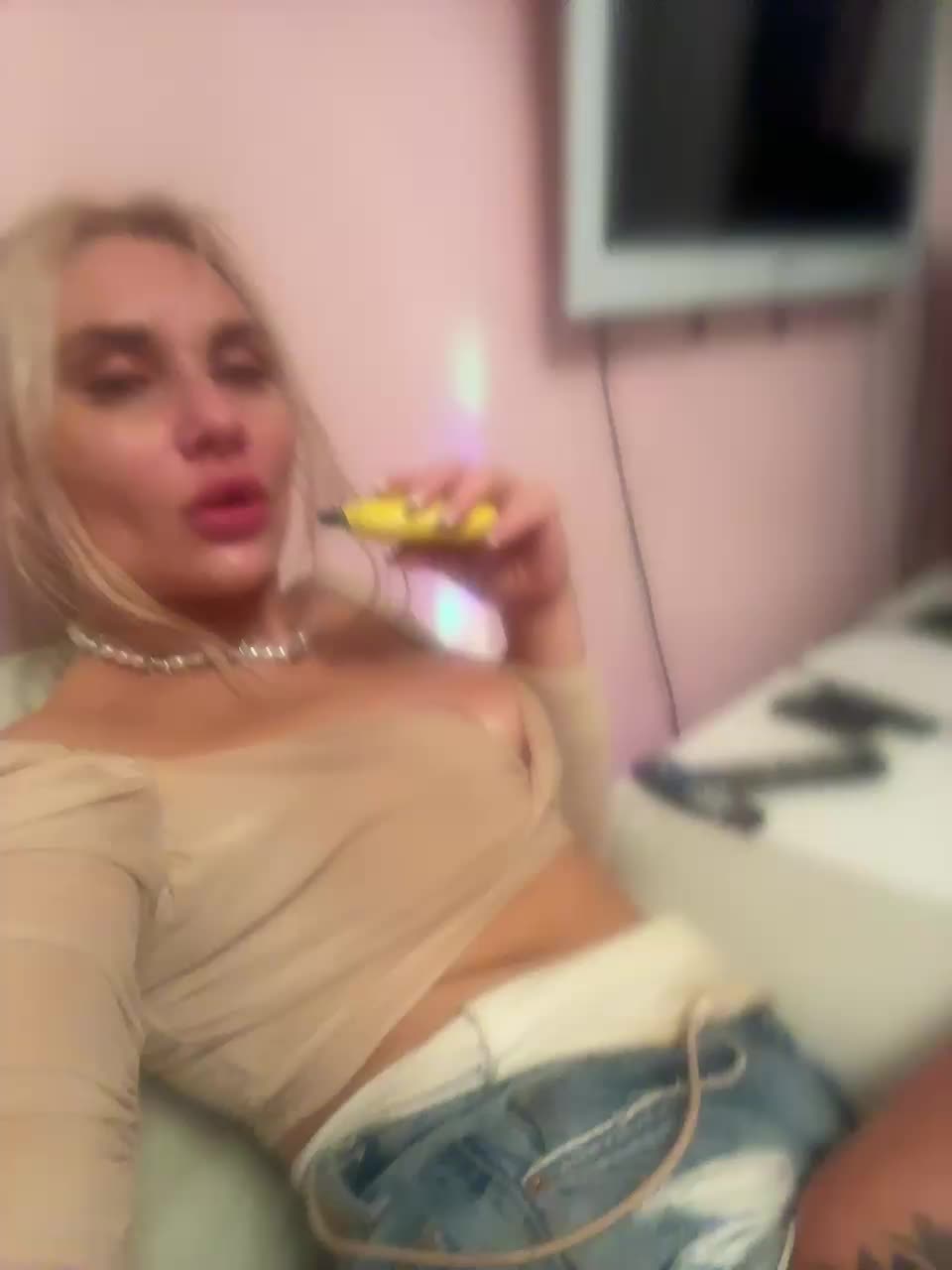 View or download file tvoyasamka77 on 2024-10-16 from bongacams