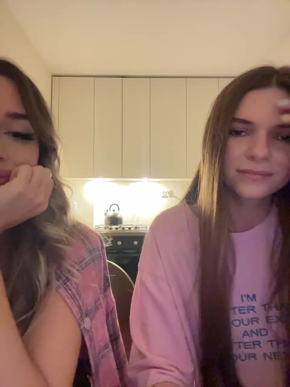 View or download file emilyandmira on 2024-10-18 from bongacams