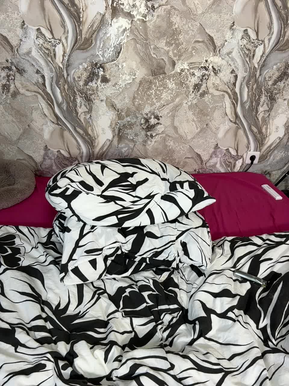 View or download file model2021 on 2024-10-18 from bongacams