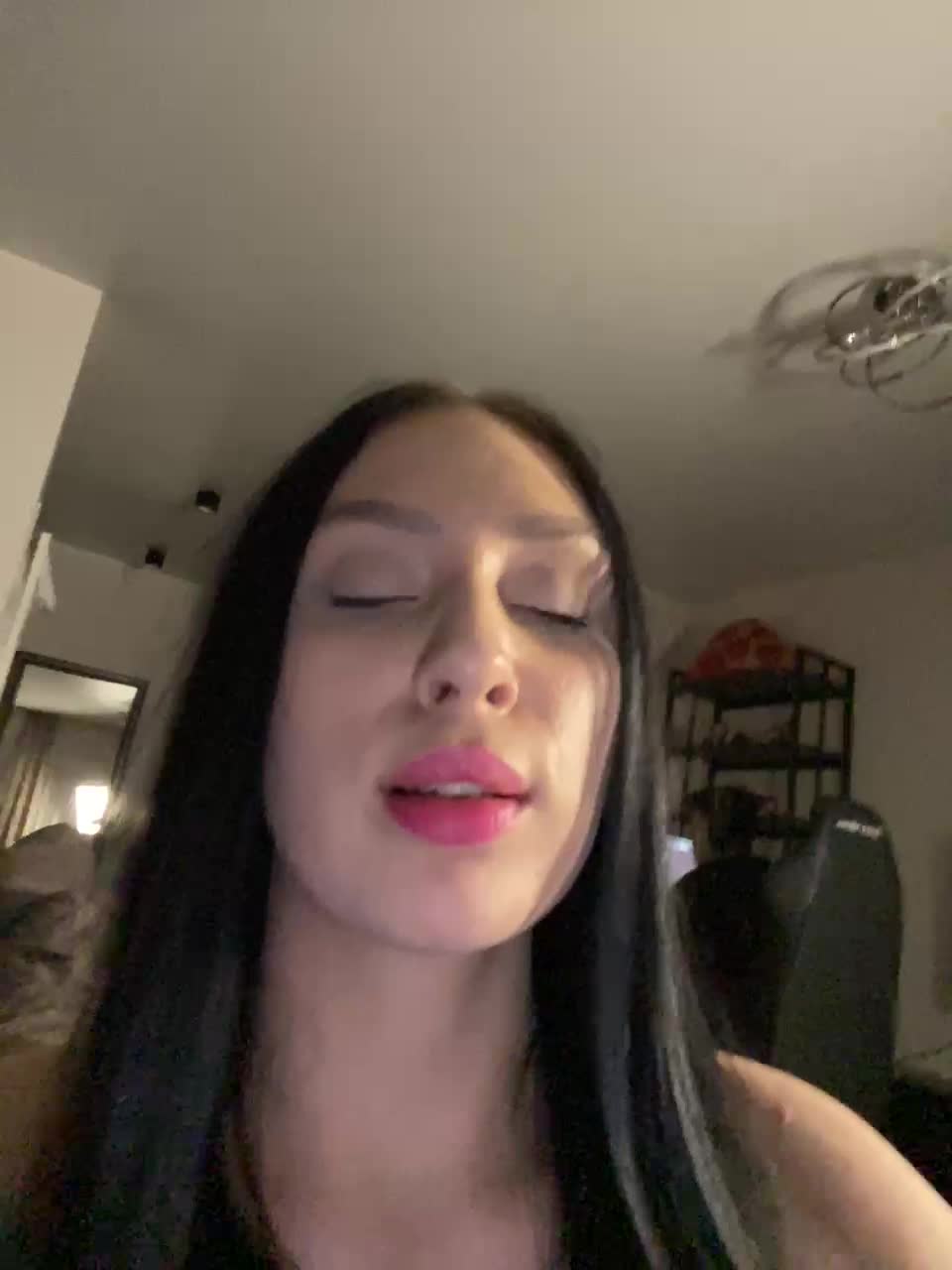 View or download file partynextnext on 2024-10-18 from bongacams