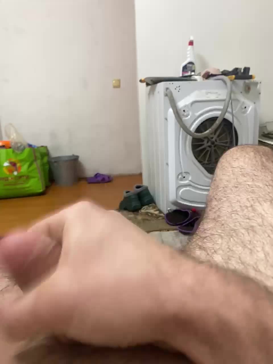 View or download file alexmarti34 on 2024-10-19 from bongacams