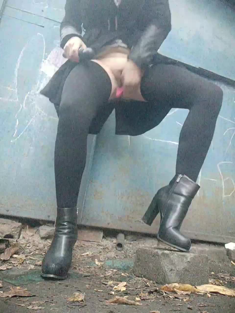 View or download file businka_25 on 2024-10-19 from bongacams