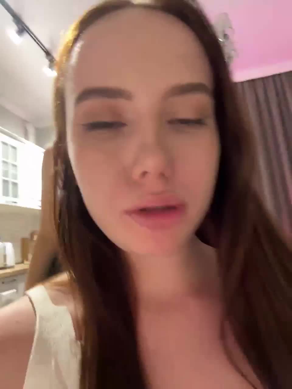 View or download file sos_kiski on 2024-10-19 from bongacams