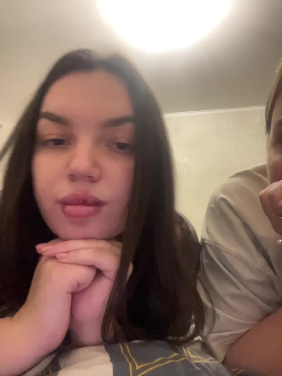 View or download file nastiyli on 2024-10-20 from bongacams