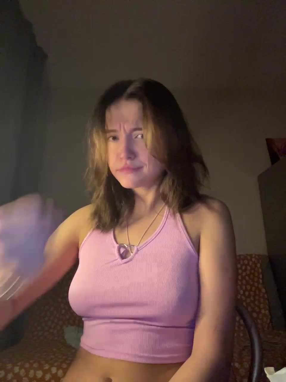 View or download file 1dory1 on 2024-10-22 from bongacams