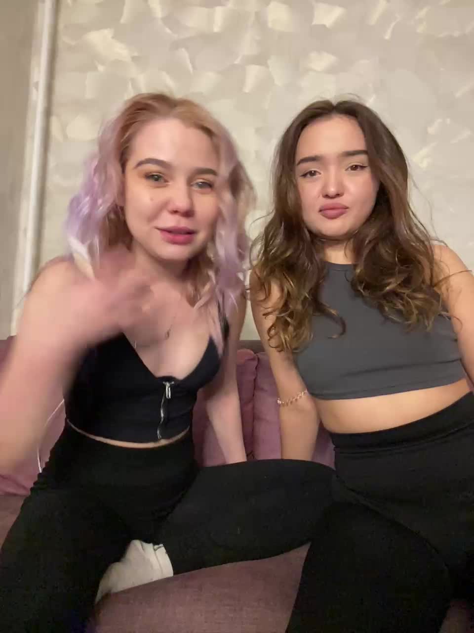 View or download file bitches_fairies on 2024-10-22 from bongacams