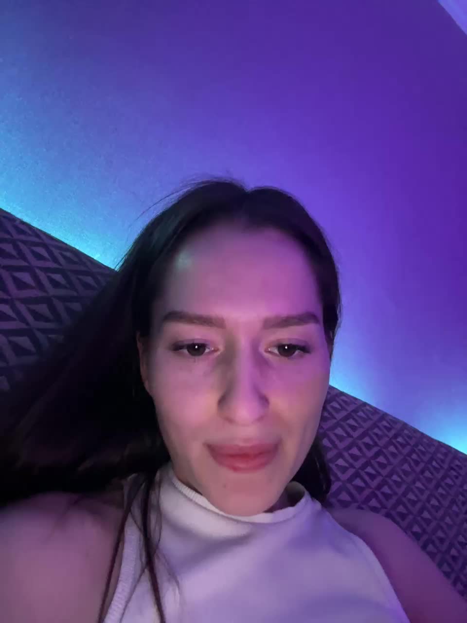 View or download file whiteteaa on 2024-10-22 from bongacams