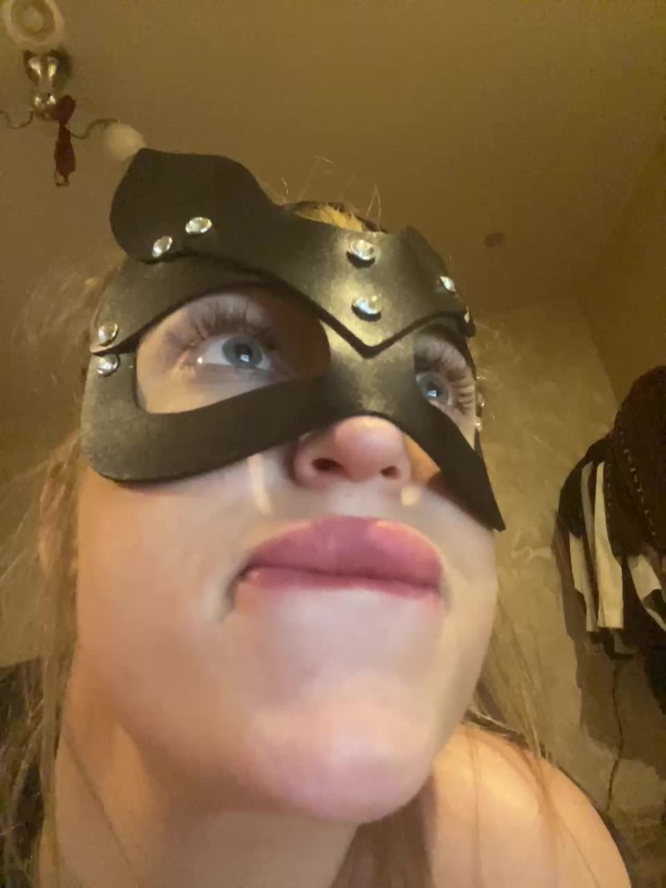 View or download file ernieflossy on 2024-10-24 from bongacams