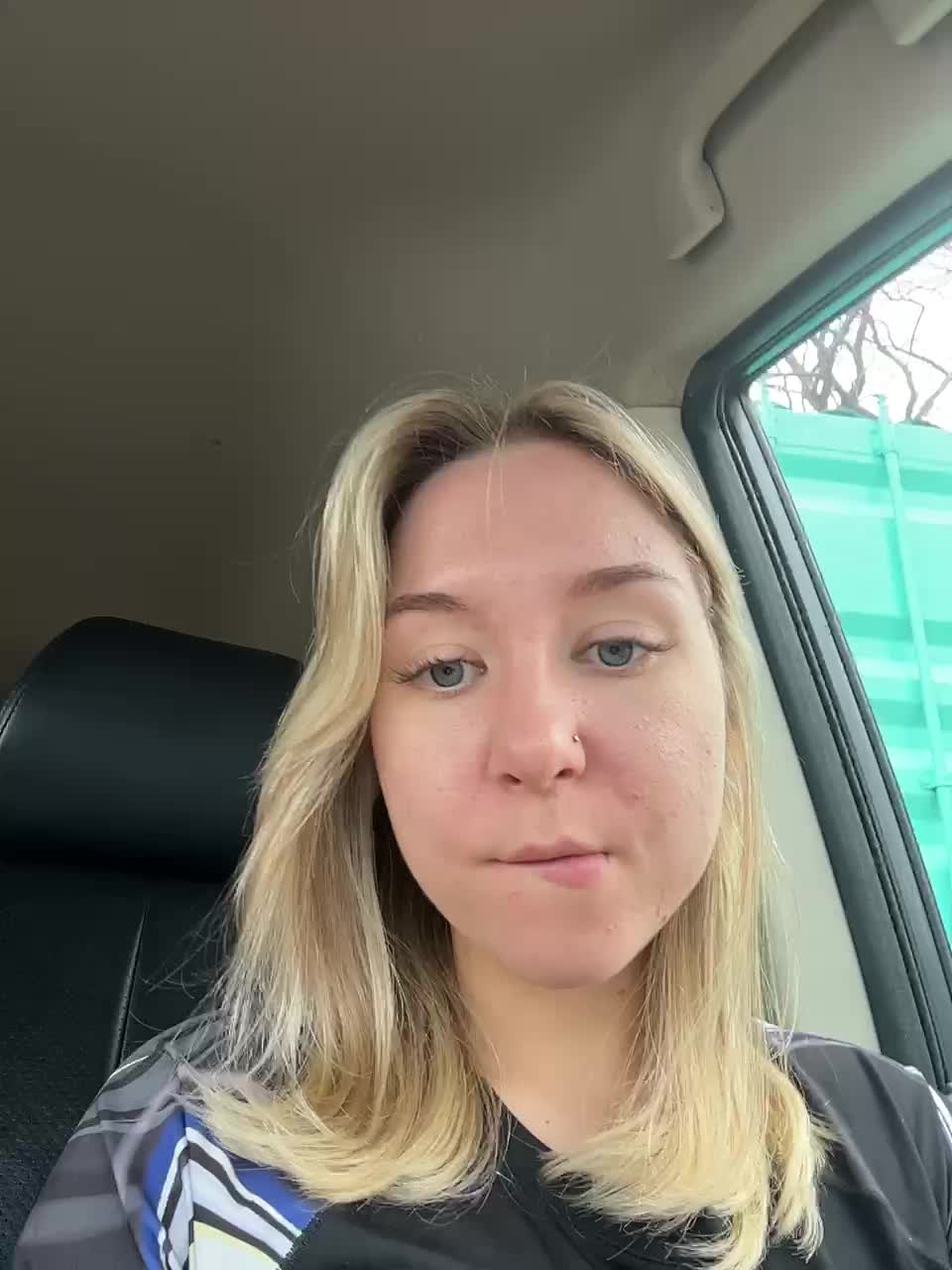 View or download file alikastro on 2024-10-27 from bongacams