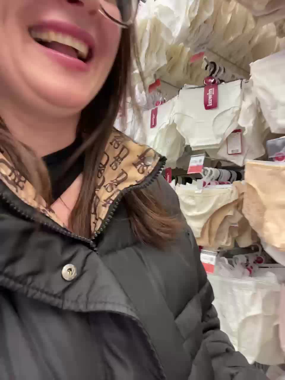 View or download file sladenkievmeste on 2024-10-27 from bongacams