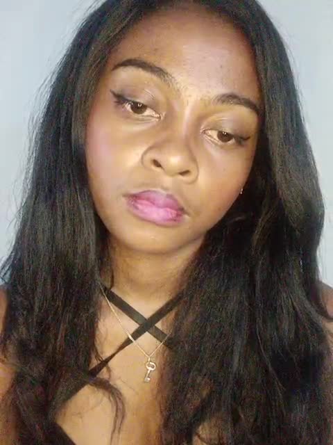 View or download file soniahb on 2024-10-28 from bongacams