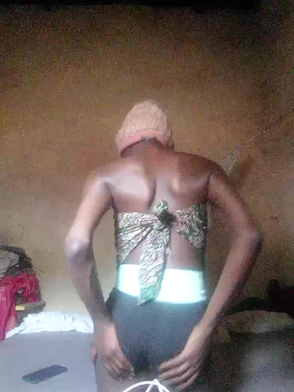 View or download file cocoachic on 2024-10-29 from bongacams