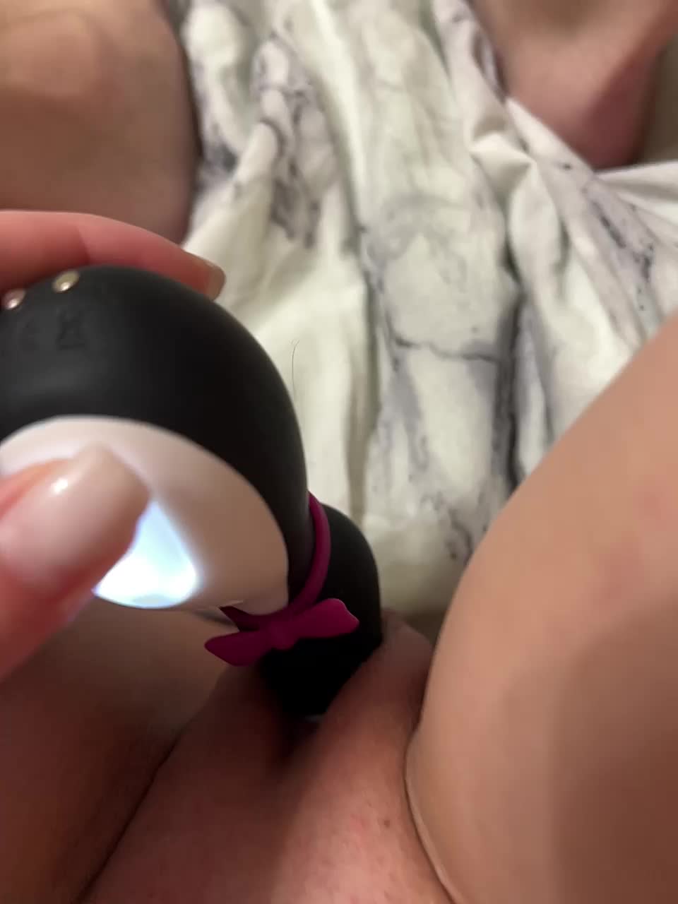 View or download file parochkaaa on 2024-10-29 from bongacams