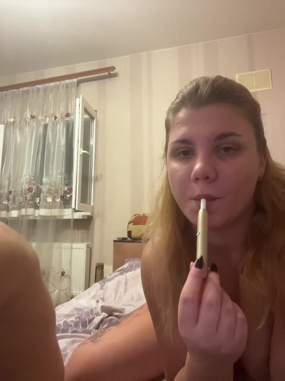 View or download file dollye_and_friend on 2024-10-30 from bongacams