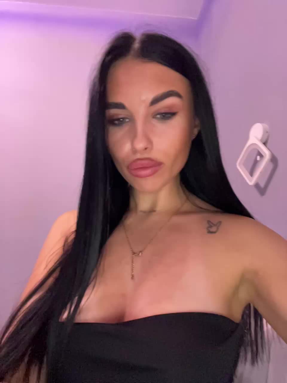 View or download file lonelynasty1 on 2024-10-31 from bongacams