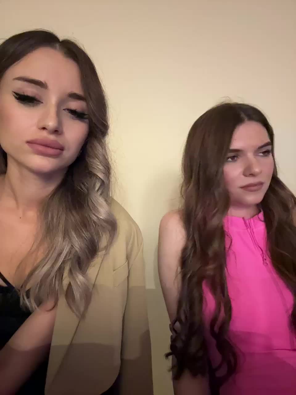 View or download file emilyandmira on 2024-11-01 from bongacams