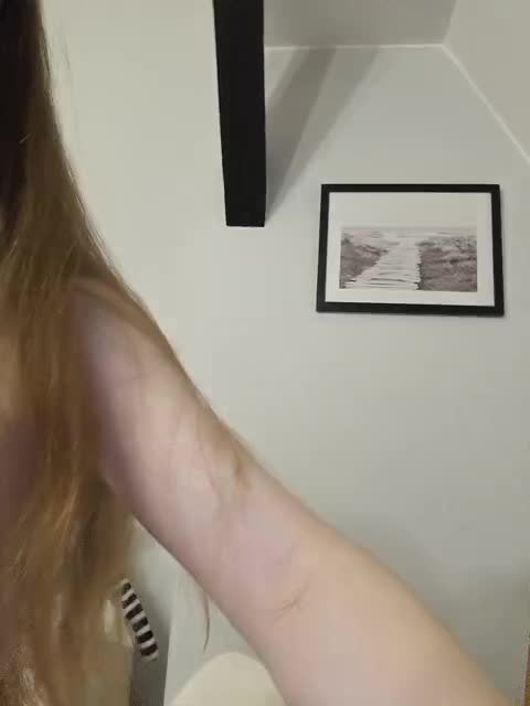 View or download file sweetkarinaa on 2024-11-01 from bongacams