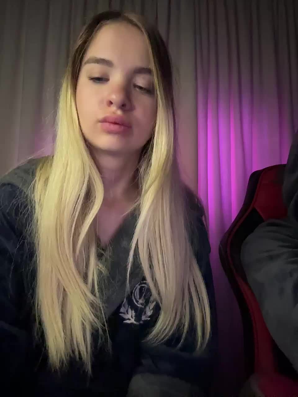 View or download file xkery on 2024-11-01 from bongacams