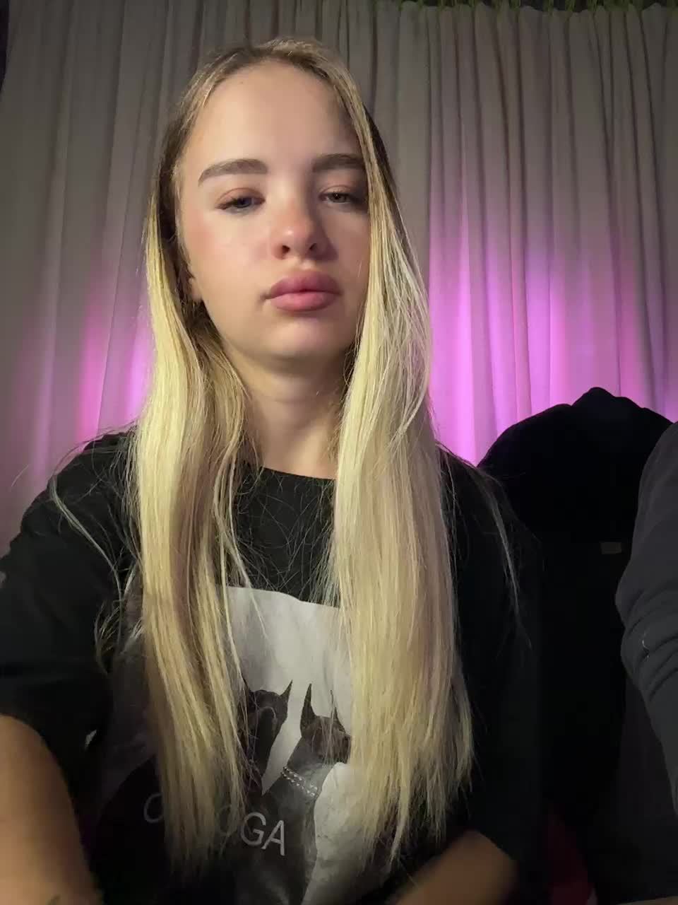 View or download file xkery on 2024-11-02 from bongacams