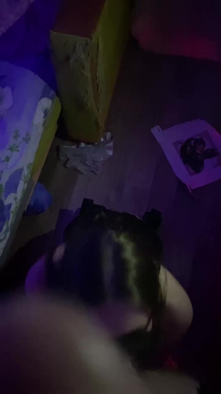 View or download file youshlut on 2024-11-02 from bongacams