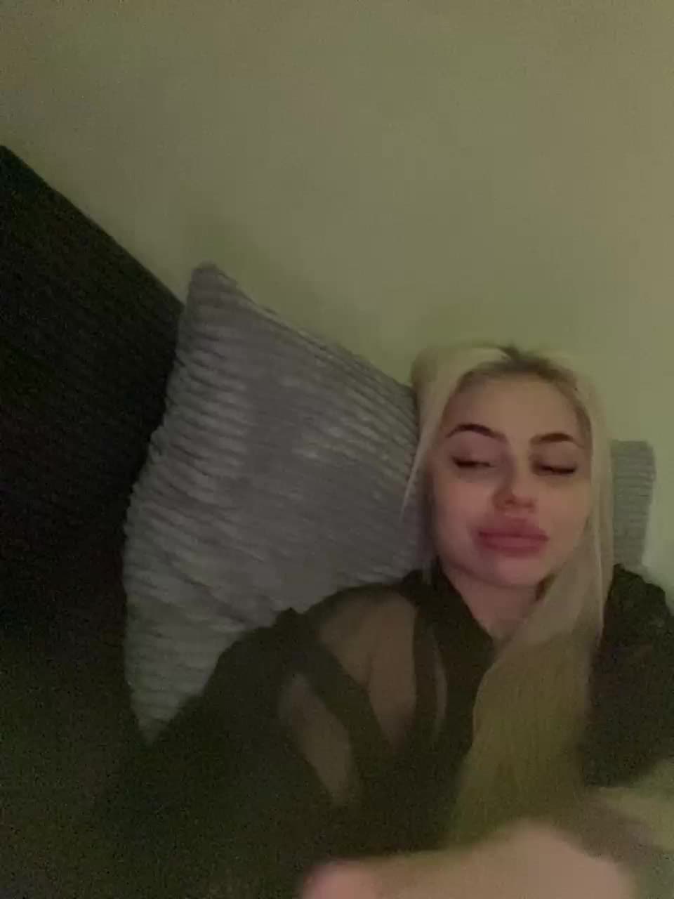 View or download file aresandafina on 2024-11-03 from bongacams