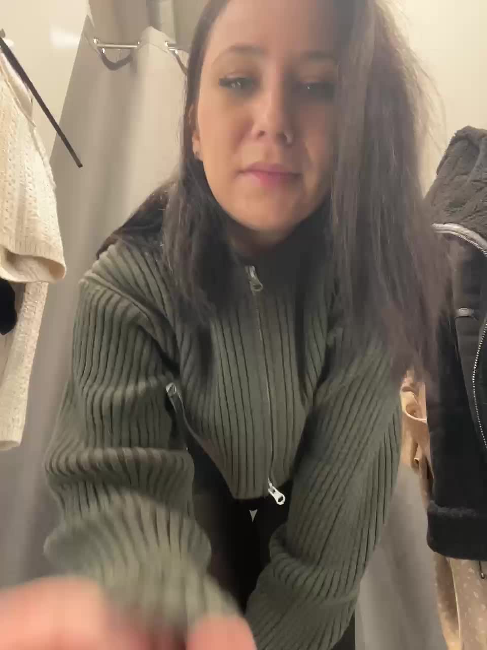 View or download file katpirs on 2024-11-03 from bongacams