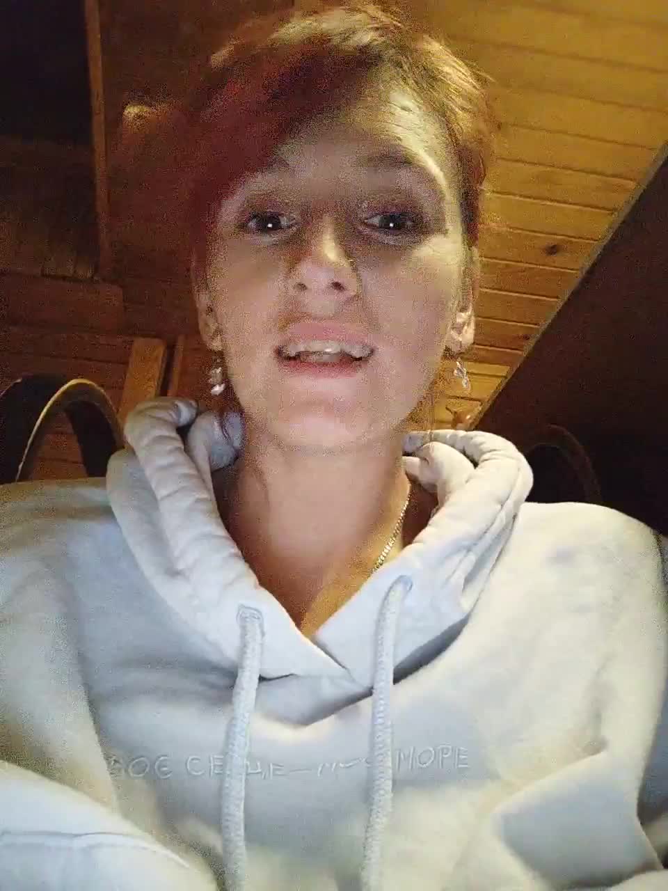 View or download file badmoms on 2024-11-04 from bongacams