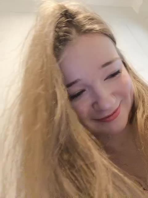 View or download file sweetkarinaa on 2024-11-04 from bongacams