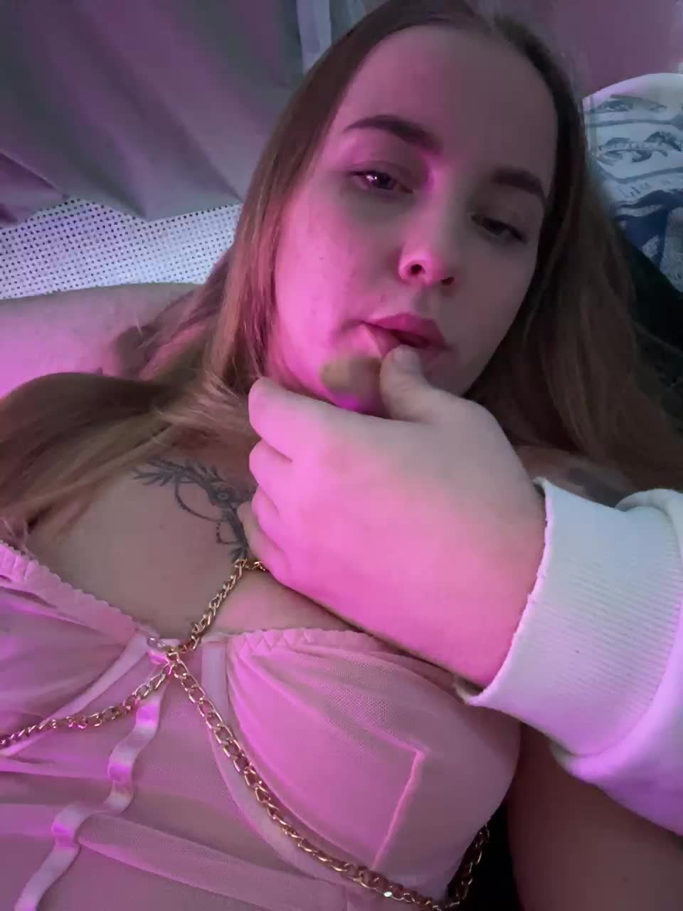 View or download file milana12071 on 2024-11-05 from bongacams