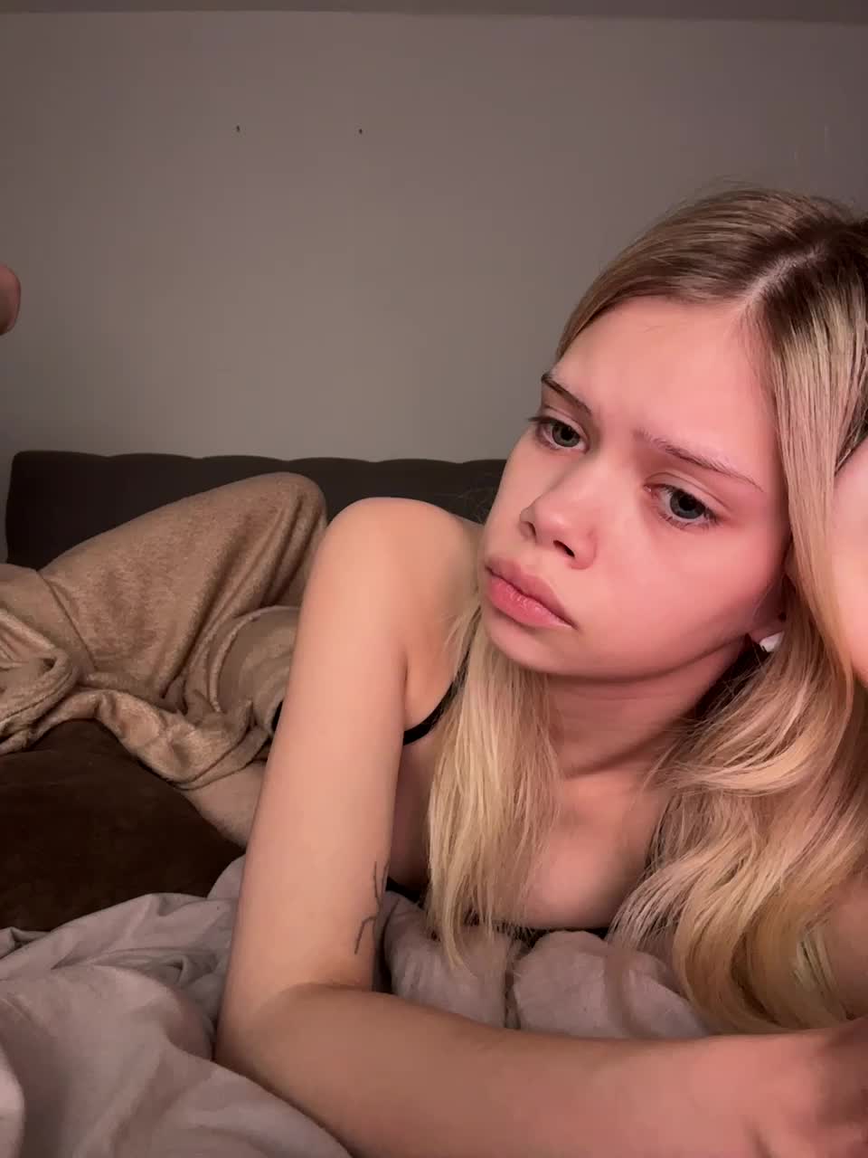 View or download file chansetolove on 2024-11-07 from bongacams