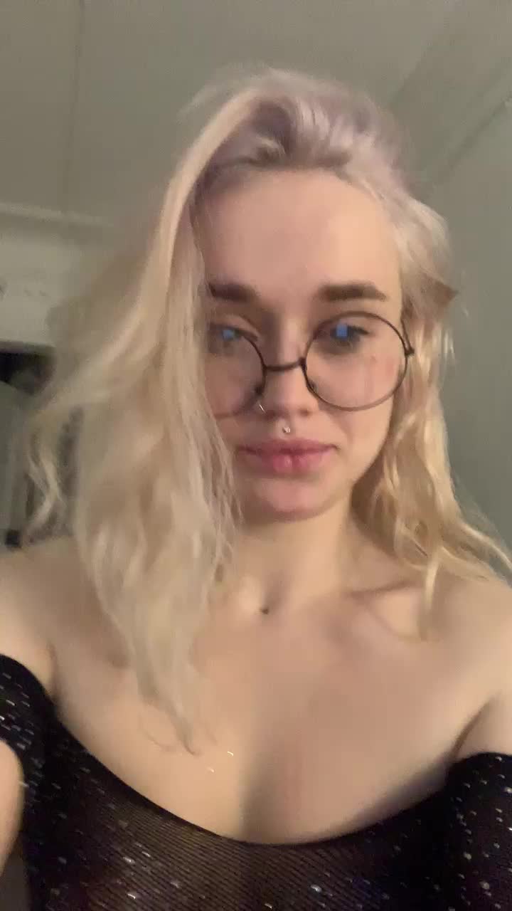 View or download file georgeandfionahardcore on 2024-11-07 from bongacams