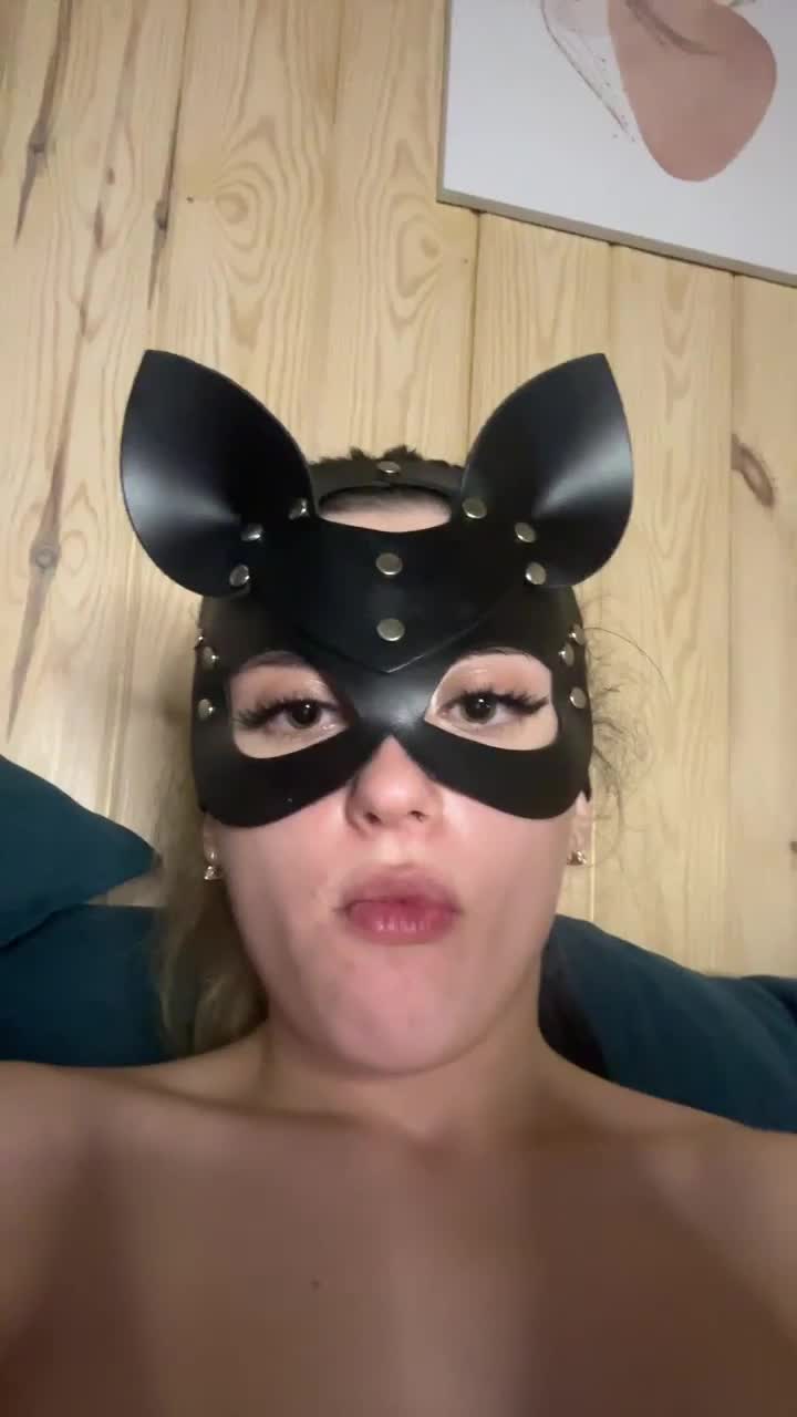 View or download file youllikeit on 2024-11-08 from bongacams