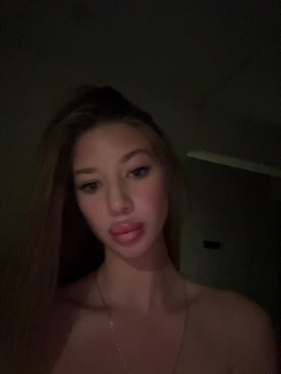 View or download file bettycross on 2024-11-09 from bongacams