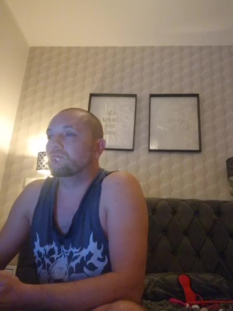 View or download file bananawrotik on 2024-11-10 from bongacams