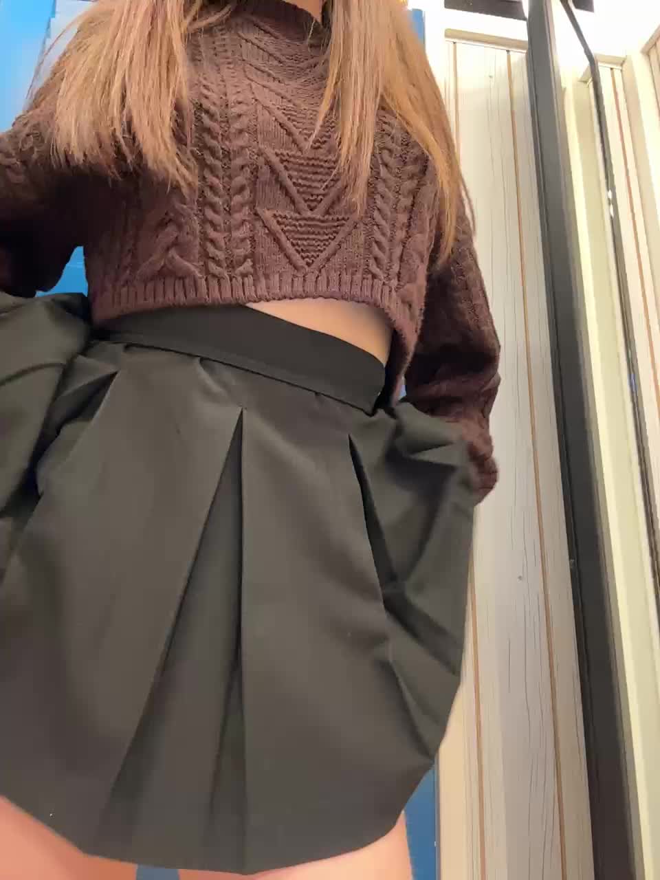 View or download file alliina_leee on 2024-11-11 from bongacams